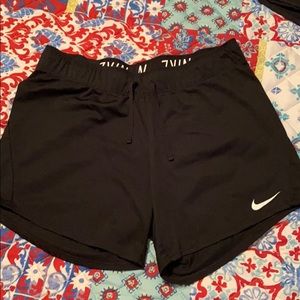 Black nike shorts